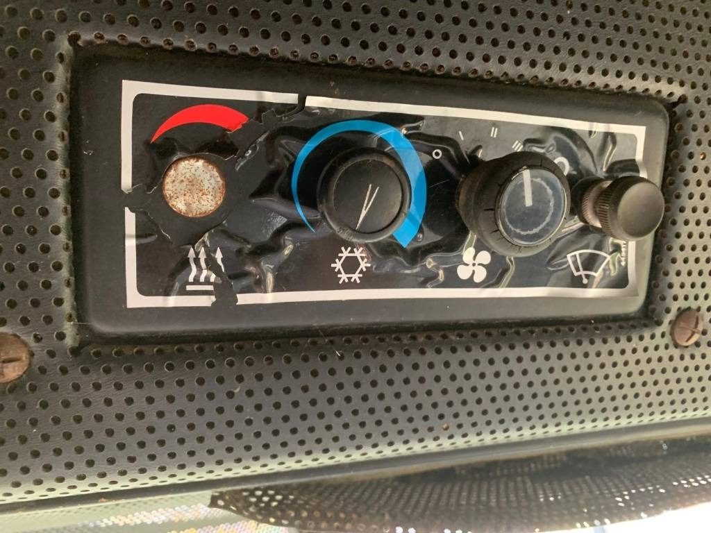 Mietitrebbia New Holland TX 32: foto 11 Mietitrebbia New Holland TX 32: foto 11