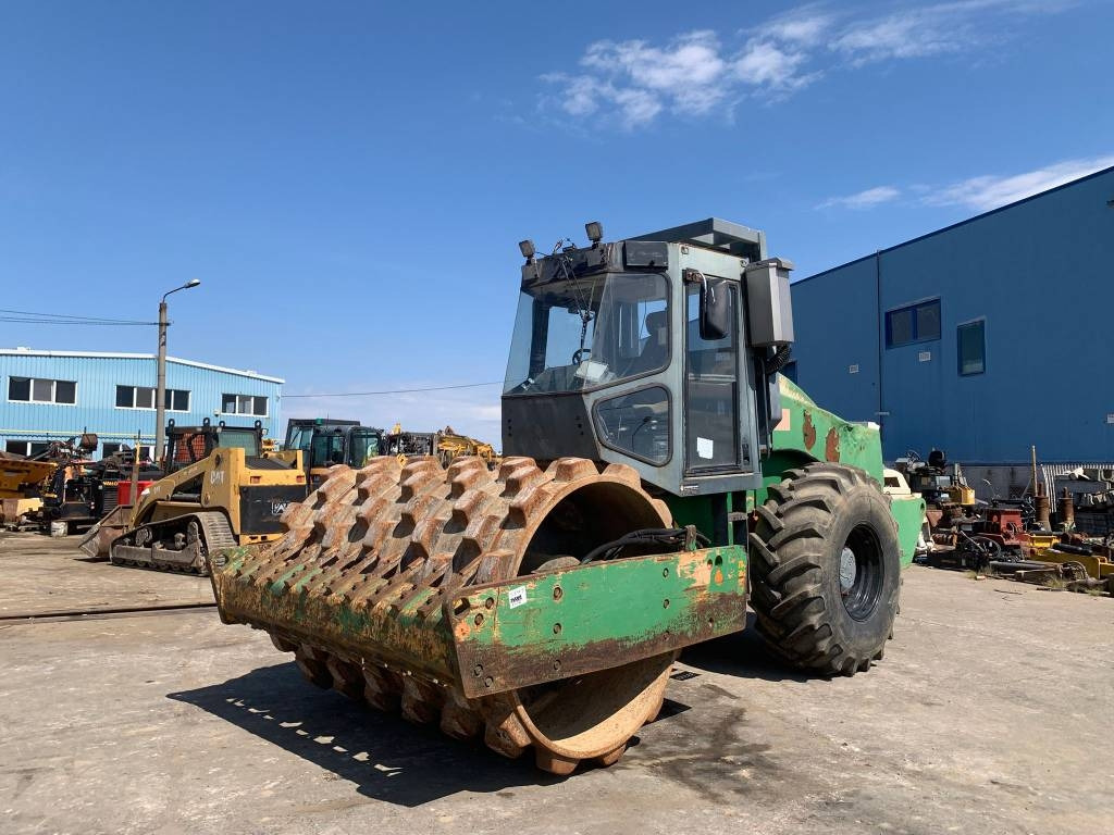 Vibromax W1405D - Rullo compattatore/ Rullo compressore: foto 1 Vibromax W1405D - Rullo compattatore/ Rullo compressore: foto 1