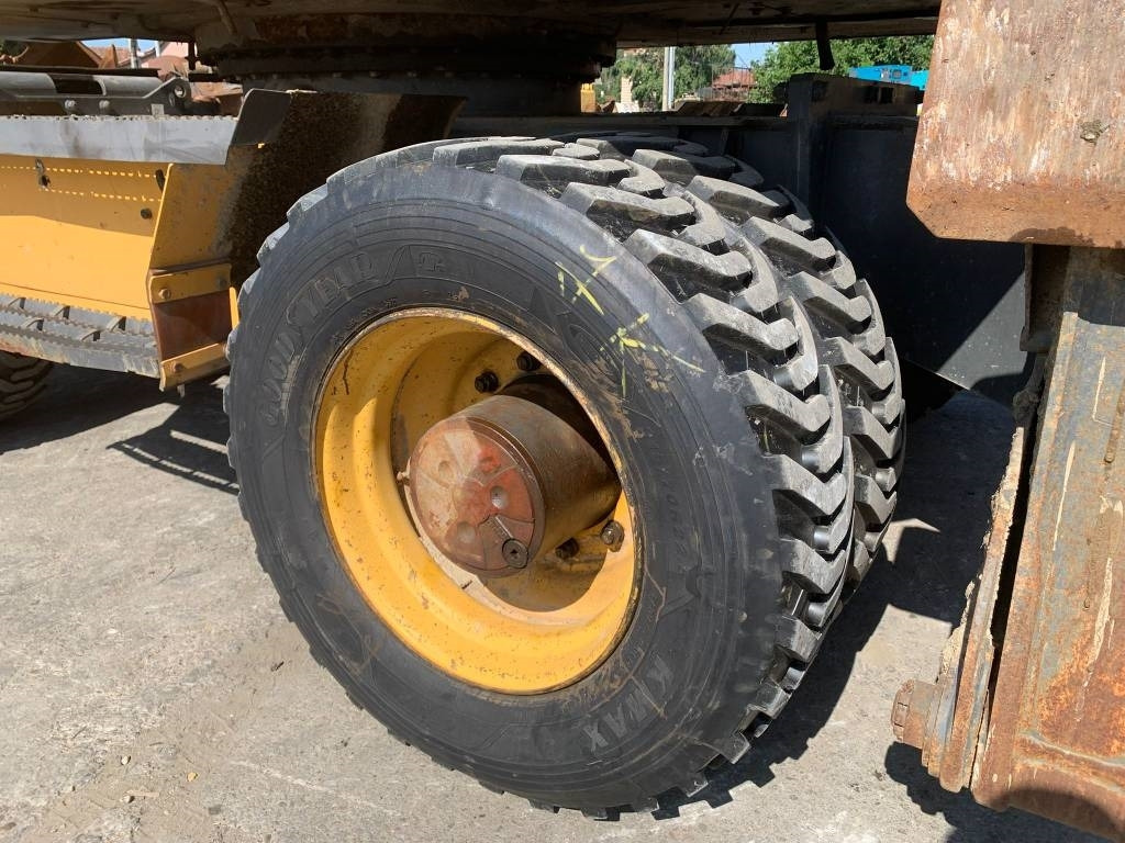 Escavatore gommato Volvo EW 140 C: foto 6 Escavatore gommato Volvo EW 140 C: foto 6