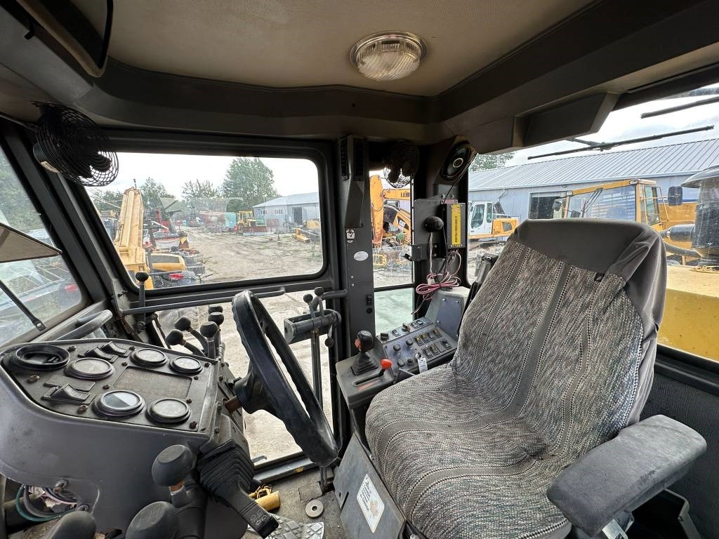 Grader Volvo G 730 VHP: foto 13