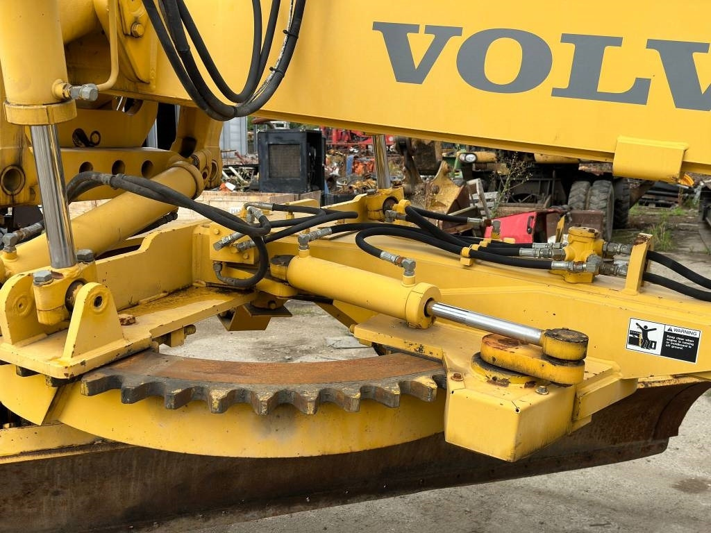 Grader Volvo G 730 VHP: foto 9