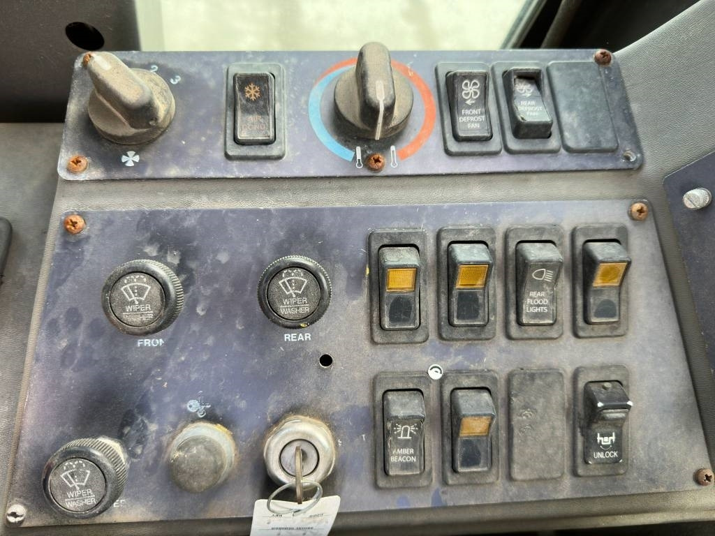 Grader Volvo G 730 VHP: foto 14