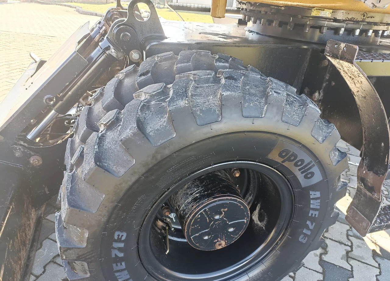 CATERPILLAR M313D - Escavatore gommato: foto 3 CATERPILLAR M313D - Escavatore gommato: foto 3