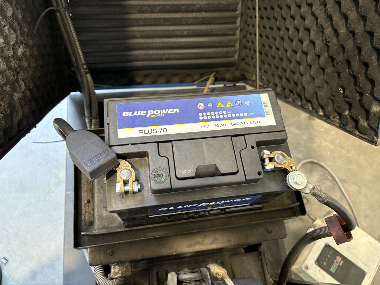 Gruppo elettrogeno PERKINS 403C-11 11KVA Stamford: foto 7