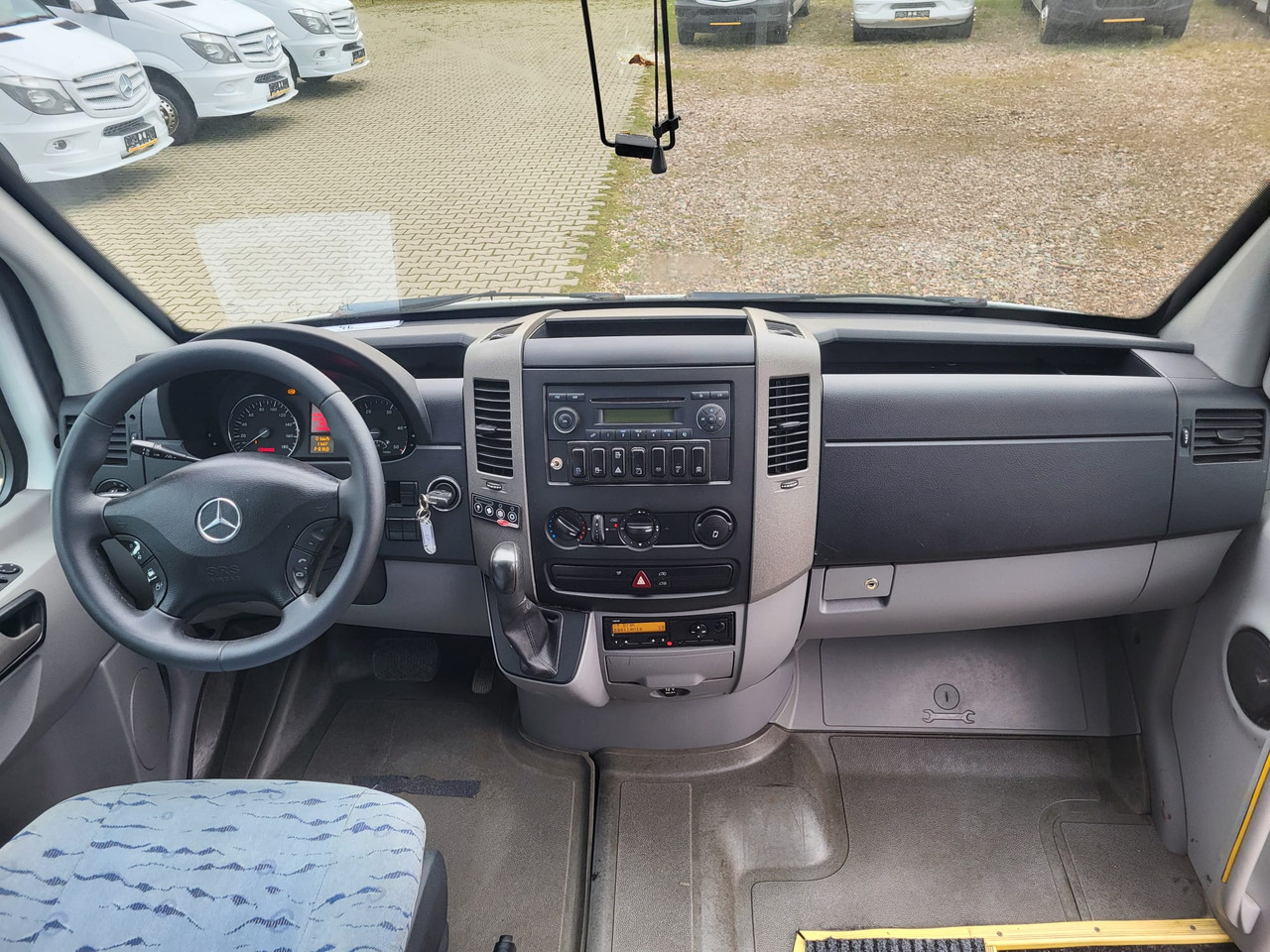 Mercedes-Benz Sprinter 518 CDI - 24 places + standing - Minibus, Pulmino: foto 5 Mercedes-Benz Sprinter 518 CDI - 24 places + standing - Minibus, Pulmino: foto 5