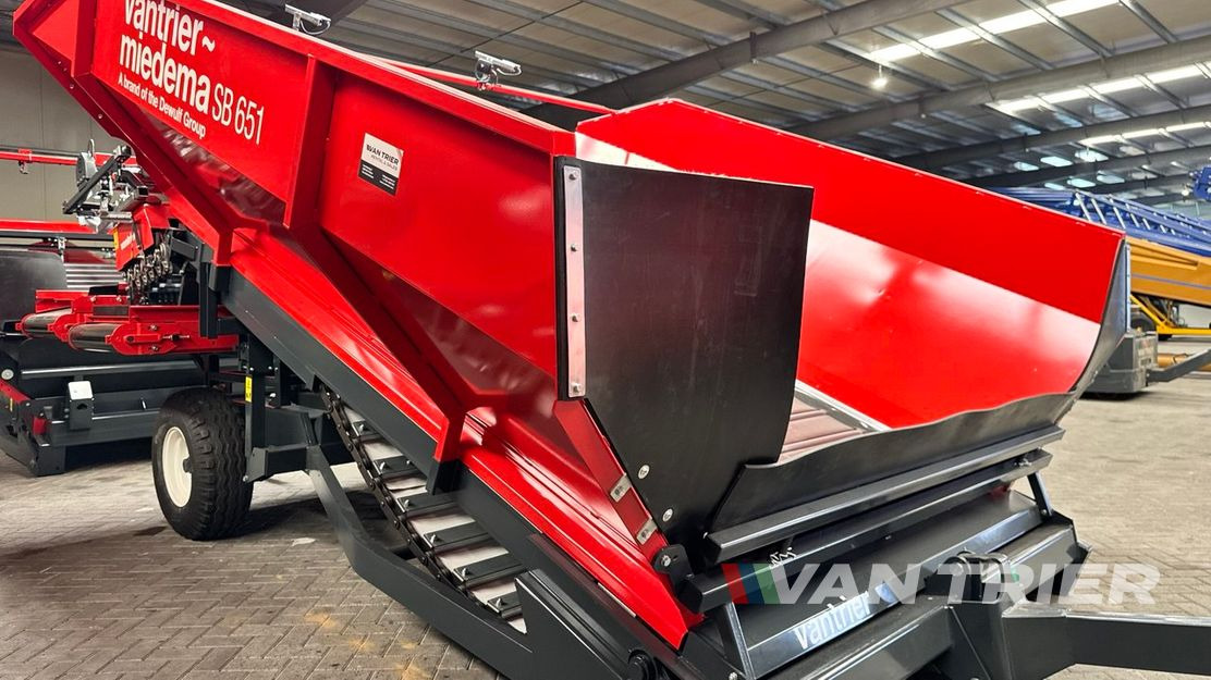 Miedema SB651 Receiving hopper - Stoccaggio attrezzatura: foto 2 Miedema SB651 Receiving hopper - Stoccaggio attrezzatura: foto 2