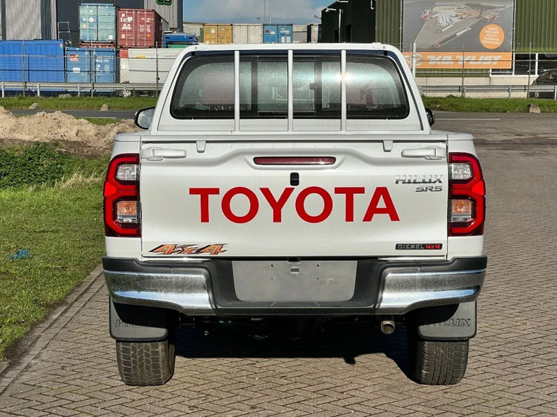 Toyota Hilux GLX SR5 4x4 - 2 UNITS IN STOCK - 2.4 D Double Cab - EURO 2 - NEW!! - Pick-up, Furgone doppia cabina: foto 4 Toyota Hilux GLX SR5 4x4 - 2 UNITS IN STOCK - 2.4 D Double Cab - EURO 2 - NEW!! - Pick-up, Furgone doppia cabina: foto 4