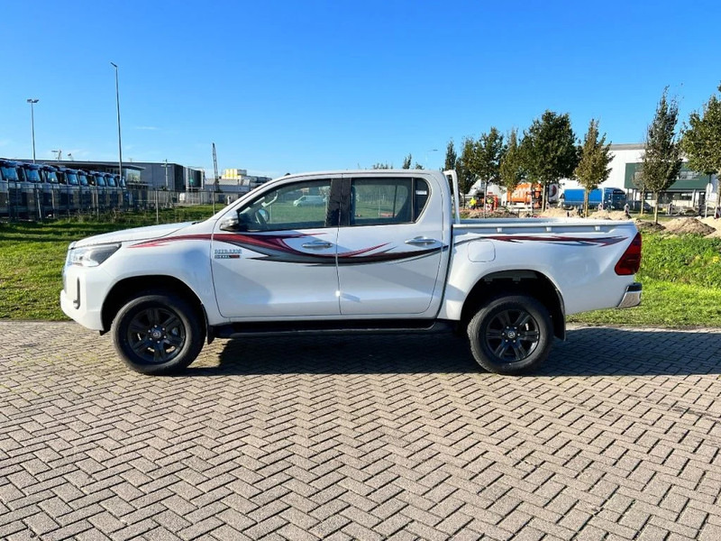 Toyota Hilux GLX SR5 4x4 - 4 UNITS IN STOCK - 2.4 D Double Cab - EURO 2 - NEW!! - Pick-up, Furgone doppia cabina: foto 2 Toyota Hilux GLX SR5 4x4 - 4 UNITS IN STOCK - 2.4 D Double Cab - EURO 2 - NEW!! - Pick-up, Furgone doppia cabina: foto 2