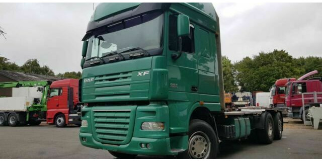 DAF XF105-460Super Spacs Cap G.Haus/Hoch Retarder - Camion trasporto legname: foto 1 DAF XF105-460Super Spacs Cap G.Haus/Hoch Retarder - Camion trasporto legname: foto 1