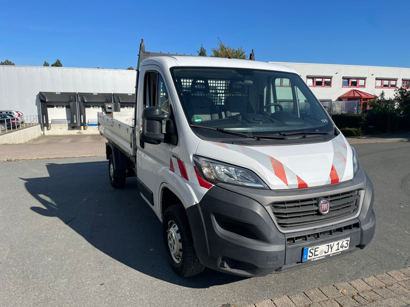 Fiat Ducato - Furgone con cassone fisso: foto 1 Fiat Ducato - Furgone con cassone fisso: foto 1
