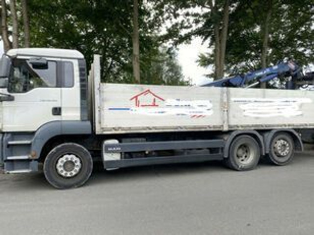 MAN 26.320 Pritsche mit Kran Tirre 170 - Autocarro con pianale/ Cassone fisso, Camion con gru: foto 1 MAN 26.320 Pritsche mit Kran Tirre 170 - Autocarro con pianale/ Cassone fisso, Camion con gru: foto 1