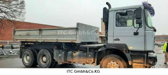 MAN 33.360K 6x4 Blatt/Blatt AP-Achse - Autocarro ribaltabile: foto 4 MAN 33.360K 6x4 Blatt/Blatt AP-Achse - Autocarro ribaltabile: foto 4