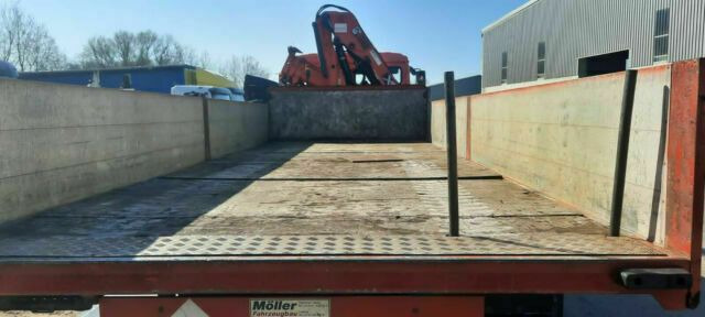 MAN ME18.284 mit Kran Not Aus Hiab 122B - Autocarro con pianale/ Cassone fisso, Camion con gru: foto 5 MAN ME18.284 mit Kran Not Aus Hiab 122B - Autocarro con pianale/ Cassone fisso, Camion con gru: foto 5