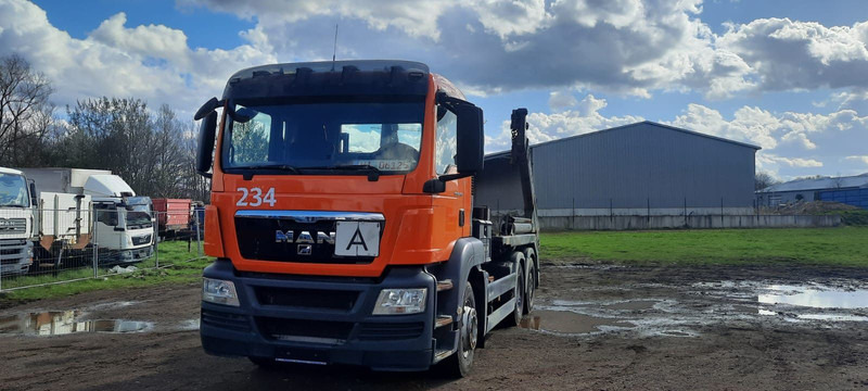 MAN TG-S 28.400 BL 6x2 Absetzkipper - Autocarro multibenna: foto 2 MAN TG-S 28.400 BL 6x2 Absetzkipper - Autocarro multibenna: foto 2