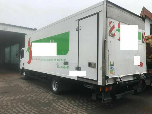 MAN TGL 12.240 LBW Trennwand Tür Klima - Autocarro frigorifero: foto 4 MAN TGL 12.240 LBW Trennwand Tür Klima - Autocarro frigorifero: foto 4