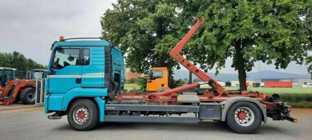 MAN TGS 18.440 Abroller mit Funk +Kran vor - Autocarro scarrabile, Camion con gru: foto 4 MAN TGS 18.440 Abroller mit Funk +Kran vor - Autocarro scarrabile, Camion con gru: foto 4
