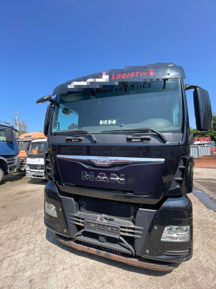MAN TGX 26.440 6x2 LLW Pritsche mit Kran Palfinge - Autocarro con pianale/ Cassone fisso: foto 1 MAN TGX 26.440 6x2 LLW Pritsche mit Kran Palfinge - Autocarro con pianale/ Cassone fisso: foto 1