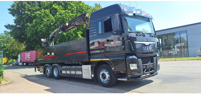 MAN TGX 26.440 6x2 LLW Pritsche mit Kran Palfinge - Autocarro con pianale/ Cassone fisso, Camion con gru: foto 1 MAN TGX 26.440 6x2 LLW Pritsche mit Kran Palfinge - Autocarro con pianale/ Cassone fisso, Camion con gru: foto 1