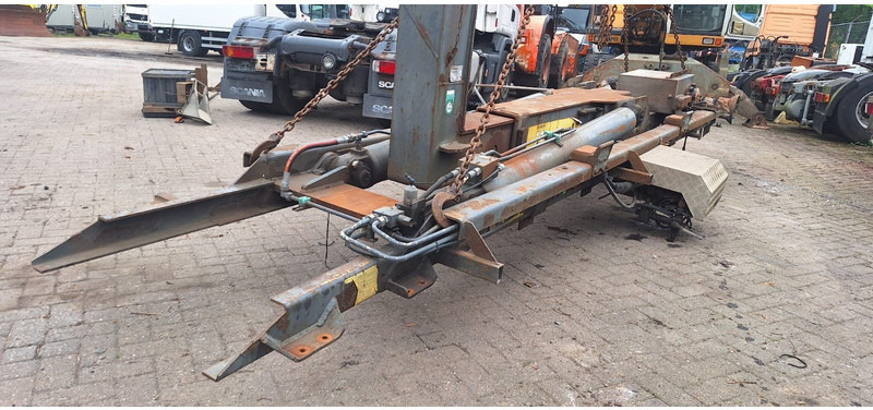 MARREL Aufbau Hakenabroller Marrel für 3Achser - Sistema scarrabili/ Multibenne: foto 2 MARREL Aufbau Hakenabroller Marrel für 3Achser - Sistema scarrabili/ Multibenne: foto 2