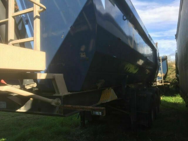 Meiller Kipper 26 Kubik - Semirimorchio ribaltabile: foto 4 Meiller Kipper 26 Kubik - Semirimorchio ribaltabile: foto 4