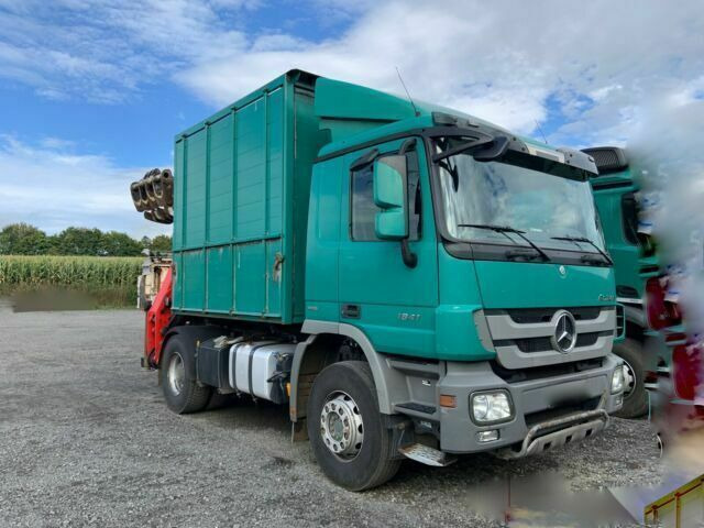 Mercedes-Benz 1844K 4x2 Kipper mit Kran Blattgefedert - Autocarro ribaltabile, Camion con gru: foto 2 Mercedes-Benz 1844K 4x2 Kipper mit Kran Blattgefedert - Autocarro ribaltabile, Camion con gru: foto 2