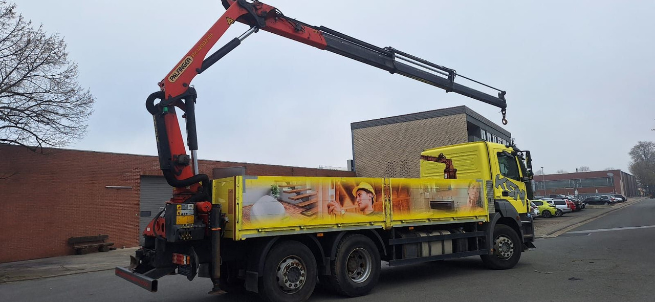Mercedes-Benz 2636 Axor 3-Achser 6x2 mit Kran PK14002+Funk - Autocarro con pianale/ Cassone fisso, Camion con gru: foto 3 Mercedes-Benz 2636 Axor 3-Achser 6x2 mit Kran PK14002+Funk - Autocarro con pianale/ Cassone fisso, Camion con gru: foto 3