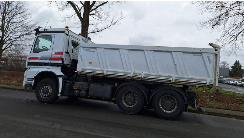 Mercedes-Benz 2651 3351K 6x6 HD Arocs 5 Nur Aufbau - Autocarro ribaltabile: foto 4 Mercedes-Benz 2651 3351K 6x6 HD Arocs 5 Nur Aufbau - Autocarro ribaltabile: foto 4