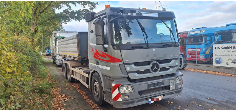 Mercedes-Benz Actros 2651 V8 6x4 - Autocarro ribaltabile: foto 2 Mercedes-Benz Actros 2651 V8 6x4 - Autocarro ribaltabile: foto 2