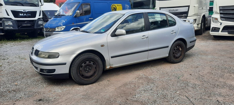 SEAT Toledo Signo 1,8 20V Autom - Autovettura: foto 4 SEAT Toledo Signo 1,8 20V Autom - Autovettura: foto 4