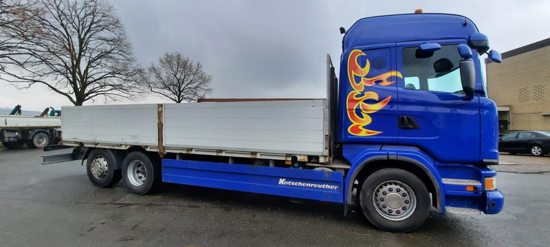 Scania G440 Pritsche 6x2 Kran am Heck vor - Autocarro con pianale/ Cassone fisso, Camion con gru: foto 3 Scania G440 Pritsche 6x2 Kran am Heck vor - Autocarro con pianale/ Cassone fisso, Camion con gru: foto 3
