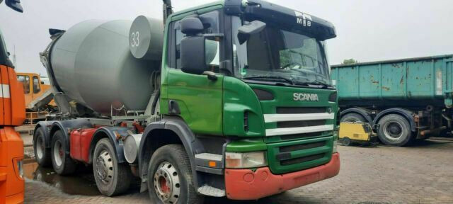 Scania P340PS 4-Achser 8x4 Betonmischer Euro:4 - Autobetoniera: foto 2 Scania P340PS 4-Achser 8x4 Betonmischer Euro:4 - Autobetoniera: foto 2