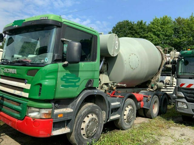 Scania P340PS 8x4 Blatt/Blatt 1-Hand - Autobetoniera: foto 1 Scania P340PS 8x4 Blatt/Blatt 1-Hand - Autobetoniera: foto 1