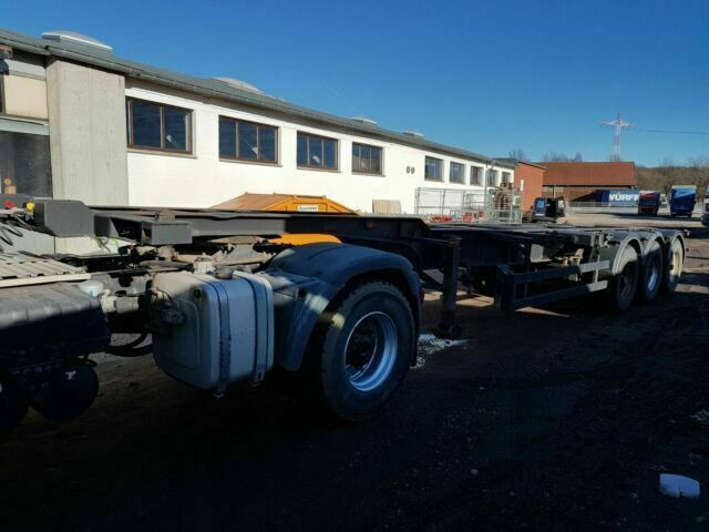 Schmitz Cargobull Containerchassi 3-Achser Luftgefedert ABS - Semirimorchio portacontainer/ Caisse interchangeable: foto 2 Schmitz Cargobull Containerchassi 3-Achser Luftgefedert ABS - Semirimorchio portacontainer/ Caisse interchangeable: foto 2