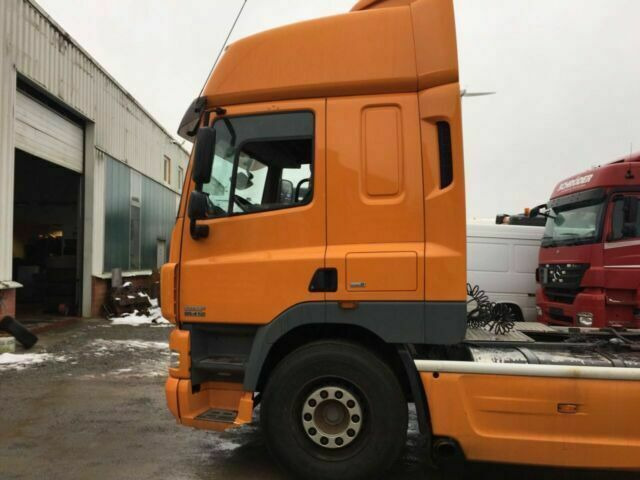 DAF CF85-410 G.Haus 2xBett ZF/Schalter 2-Kreishydr - Trattore stradale: foto 2 DAF CF85-410 G.Haus 2xBett ZF/Schalter 2-Kreishydr - Trattore stradale: foto 2