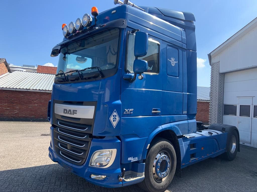 DAF XF 106.440PS SC SZM Top zustand 1-Hand - Trattore stradale: foto 1 DAF XF 106.440PS SC SZM Top zustand 1-Hand - Trattore stradale: foto 1