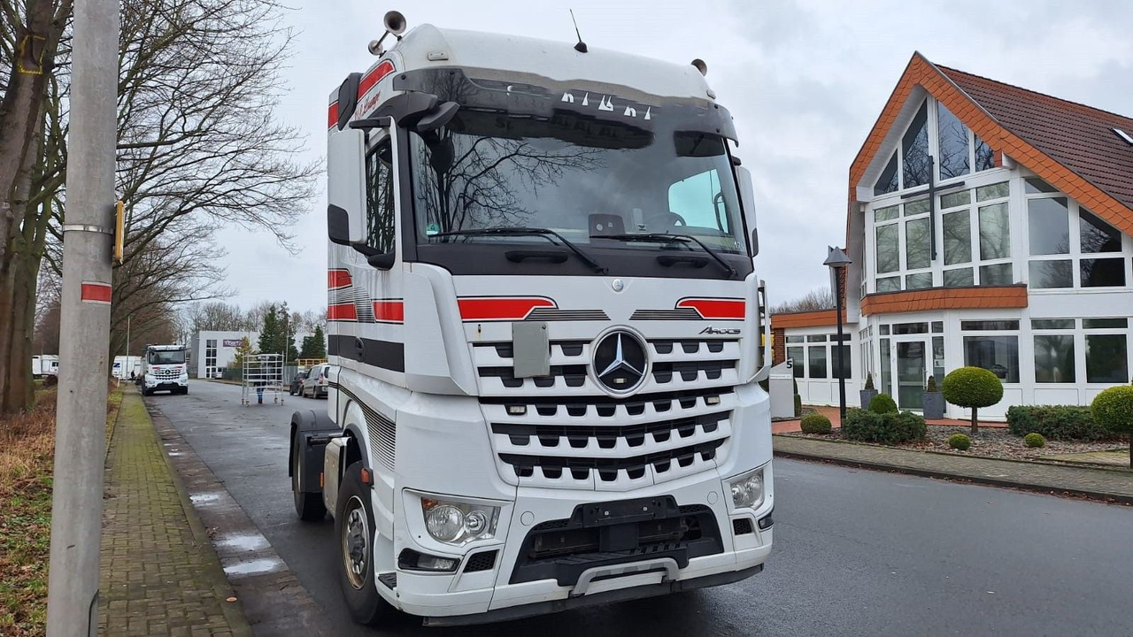 Mercedes-Benz 1845 Arocs 4x4 HD 1-Hand - Trattore stradale: foto 2 Mercedes-Benz 1845 Arocs 4x4 HD 1-Hand - Trattore stradale: foto 2