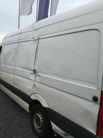 Volkswagen Crafter Kastenwagen Maxi Lang/Hoch - Furgone chiuso: foto 3 Volkswagen Crafter Kastenwagen Maxi Lang/Hoch - Furgone chiuso: foto 3