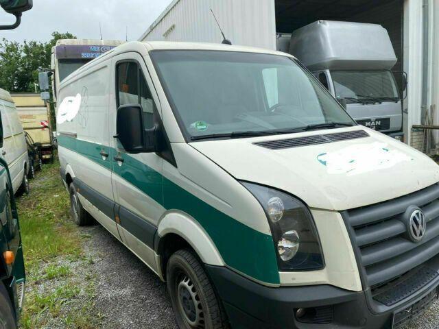Volkswagen Crafter TDI Lang/Klima 3-Sitzer - Furgone chiuso: foto 3 Volkswagen Crafter TDI Lang/Klima 3-Sitzer - Furgone chiuso: foto 3
