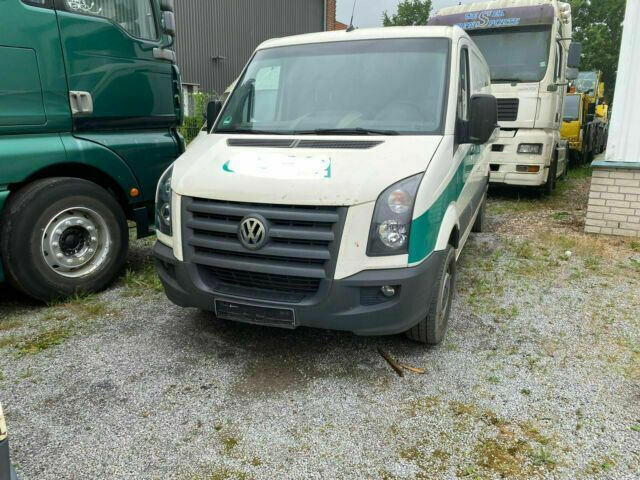 Volkswagen Crafter TDI Lang/Klima 3-Sitzer - Furgone chiuso: foto 2 Volkswagen Crafter TDI Lang/Klima 3-Sitzer - Furgone chiuso: foto 2