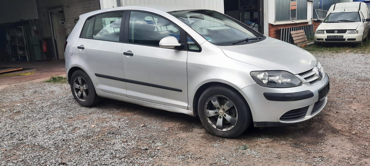 Volkswagen Golf Plus 1.9 TDI DSG DPF Comfortline - Berlina: foto 1 Volkswagen Golf Plus 1.9 TDI DSG DPF Comfortline - Berlina: foto 1