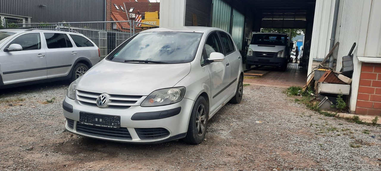 Volkswagen Golf Plus 1.9 TDI DSG DPF Comfortline - Berlina: foto 3 Volkswagen Golf Plus 1.9 TDI DSG DPF Comfortline - Berlina: foto 3