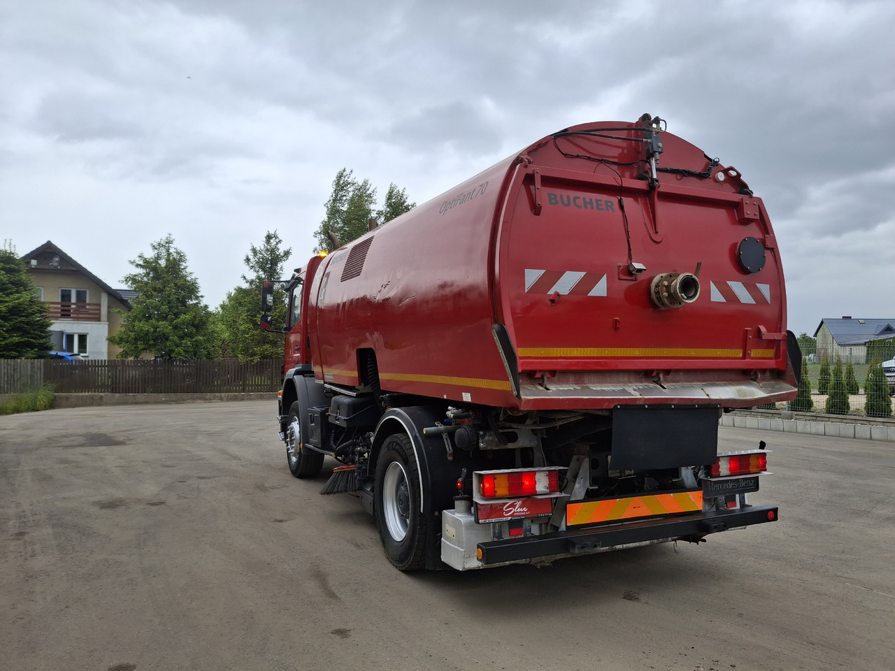 MERCEDES-BENZ Axor 1829 Zamiatarka Kehrmaschine BUCHER 2 Motoren Karcher PM10 Odchwaszczarka Sweeper - Spazzatrice stradale: foto 3 MERCEDES-BENZ Axor 1829 Zamiatarka Kehrmaschine BUCHER 2 Motoren Karcher PM10 Odchwaszczarka Sweeper - Spazzatrice stradale: foto 3