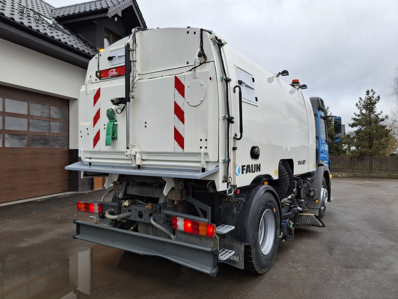 Mercedes-Benz Axor 1829 PM10 Zamiatarka Kehrmaschine FAUN - Spazzatrice stradale: foto 5 Mercedes-Benz Axor 1829 PM10 Zamiatarka Kehrmaschine FAUN - Spazzatrice stradale: foto 5