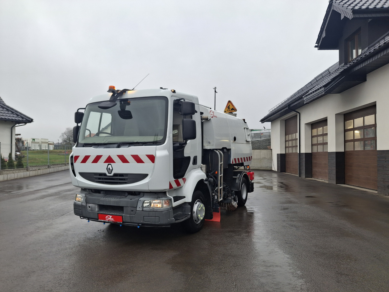 RENAULT Midlum 220 Zamiatarka Kehrmaschine Johnston 2 Motoren Szczotki L/R - Spazzatrice stradale: foto 2 RENAULT Midlum 220 Zamiatarka Kehrmaschine Johnston 2 Motoren Szczotki L/R - Spazzatrice stradale: foto 2