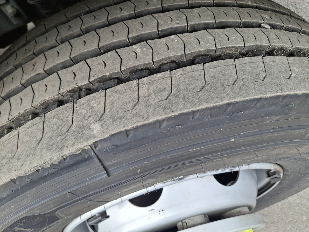 Leasing di Renault D16 Renault D16: foto 16