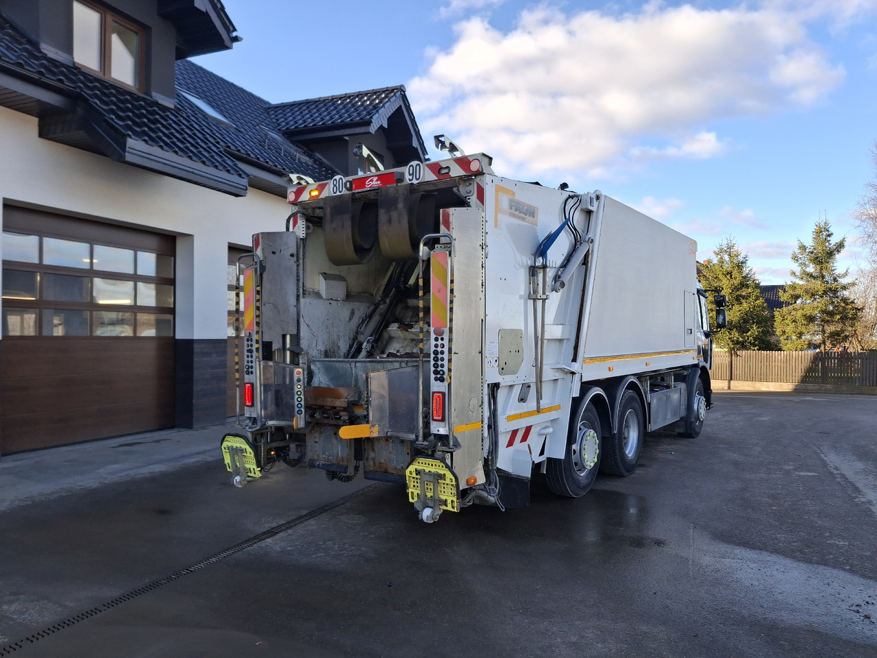 Renault D26 Śmieciarka Mullwagen Environnement VR5 LEV Euro 6 - Camion immondizia: foto 4 Renault D26 Śmieciarka Mullwagen Environnement VR5 LEV Euro 6 - Camion immondizia: foto 4