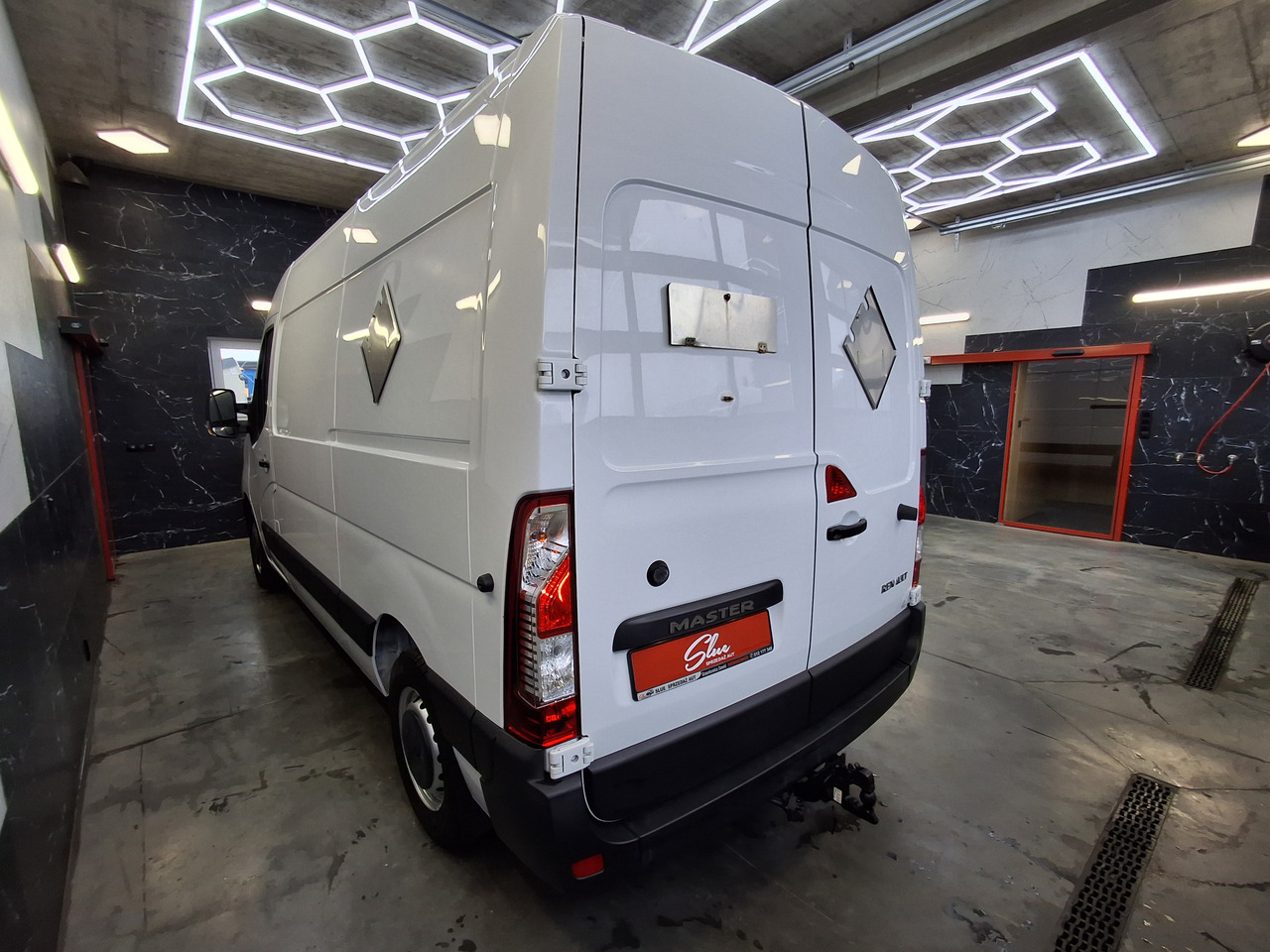 Renault Master ADR 9.1.1.2 EX/II - Furgone chiuso: foto 4 Renault Master ADR 9.1.1.2 EX/II - Furgone chiuso: foto 4