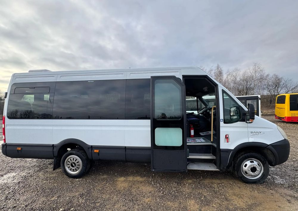 Minibus, Pulmino Iveco Daily: foto 8