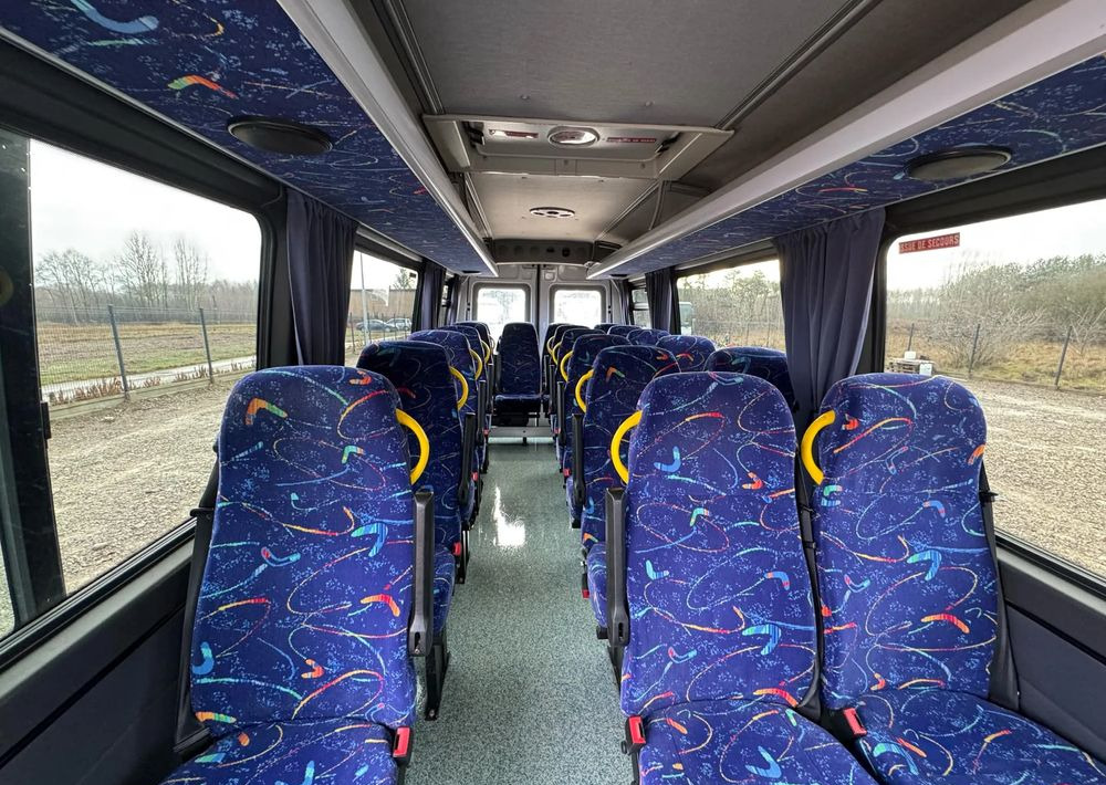 Minibus, Pulmino Iveco Daily: foto 9