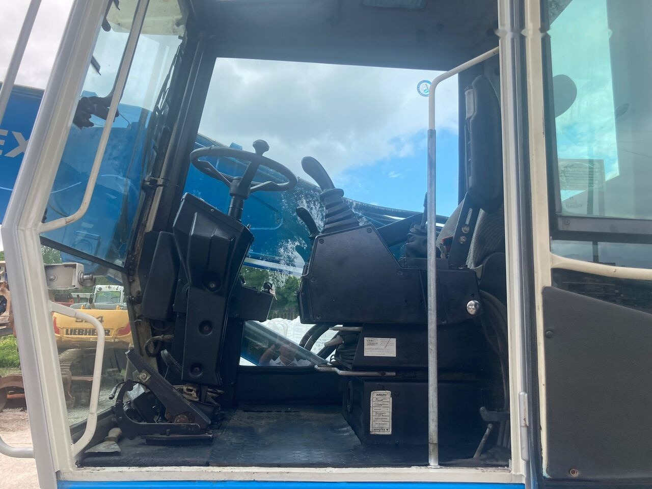 Escavatore per movimentazione Fuchs MHL 331 C with Generator: foto 19